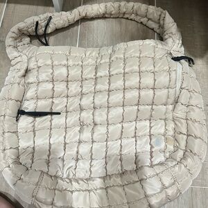 FREE PEOPLE - QUILTED CARRY ALL - OFF WHITE
